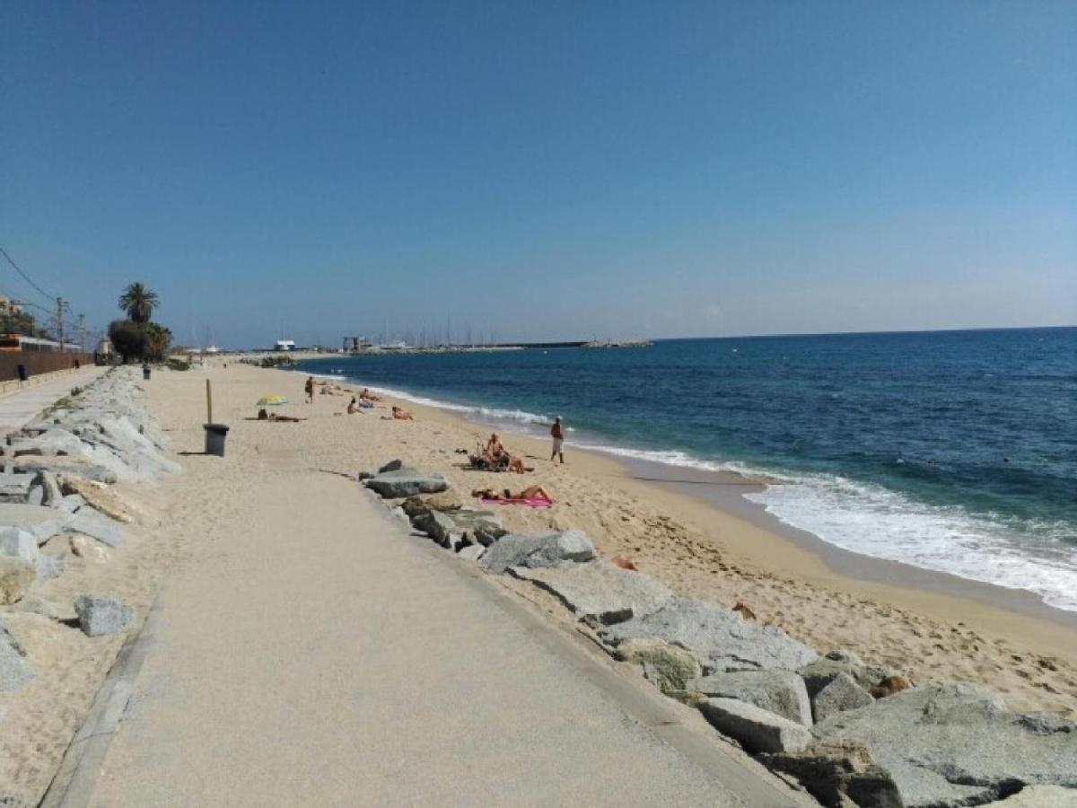 Apartament Can Batlle Premiá de Mar Екстериор снимка